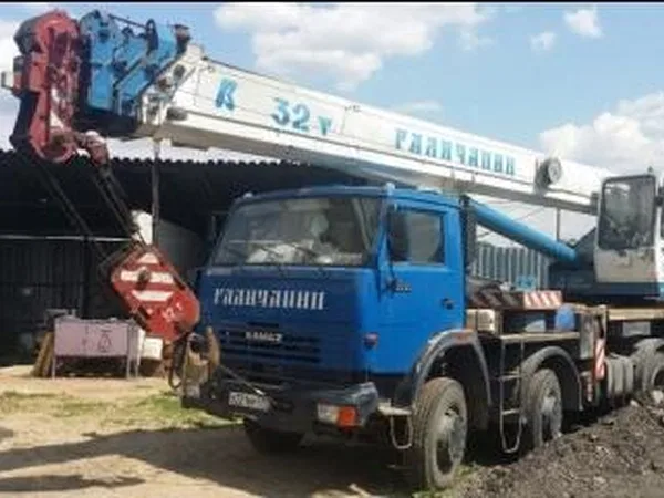 Автокран Галичанин КС-55729-1В на шасси КамАЗ
