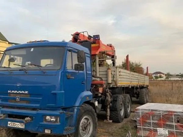 Седельный тягач КамАЗ с КМУ