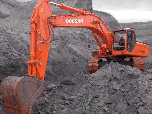 Гусеничный экскаватор Doosan DX 420LC