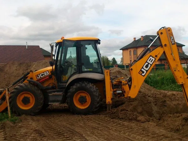 Услуги аренда заказ экскаватора погрузчика JCB