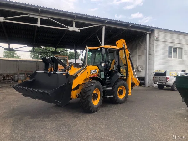 Экскаватор погрузчик jcb