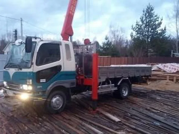 Бортовой грузовик с КМУ Mitsubishi Fuso Fighter