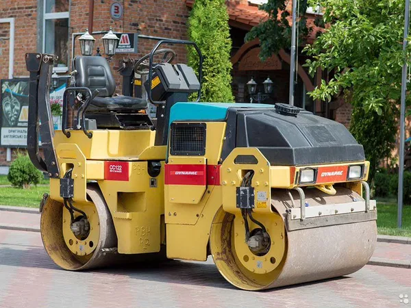Аренда катка асфальтового Dynapac CC 122