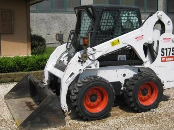 Услуги Аренда Бобкат Bobcat Bobket Бобкэт Бобкет