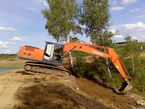 Услуги Экскаватора гусеничный hitachi ZX160