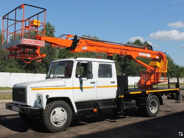 Услуги автовышки, вылет 18 м, телескоп
