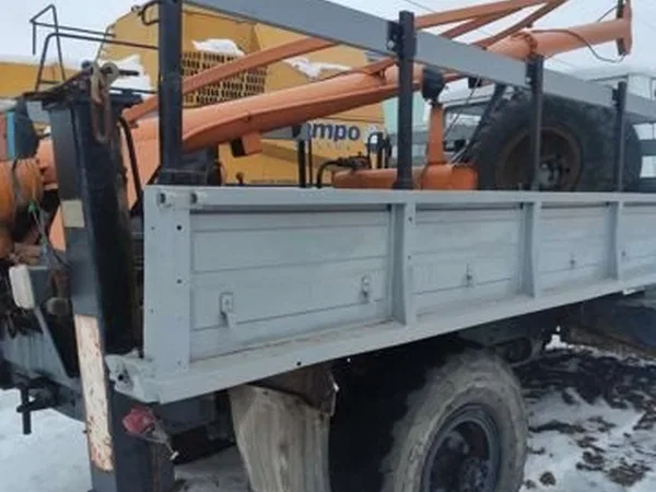 Мобильная буровая установка ГАЗ 33081