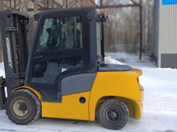 Вилочный погрузчик Jungheinrich DFG-430