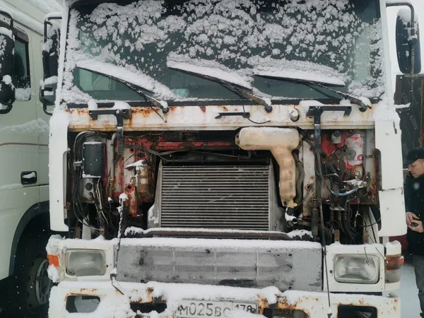 Седельный тягач Volvo F 12