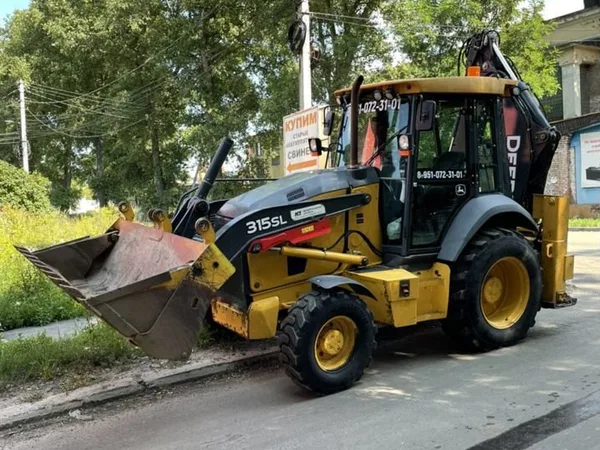 Услуги экскаватора погрузчика JCB