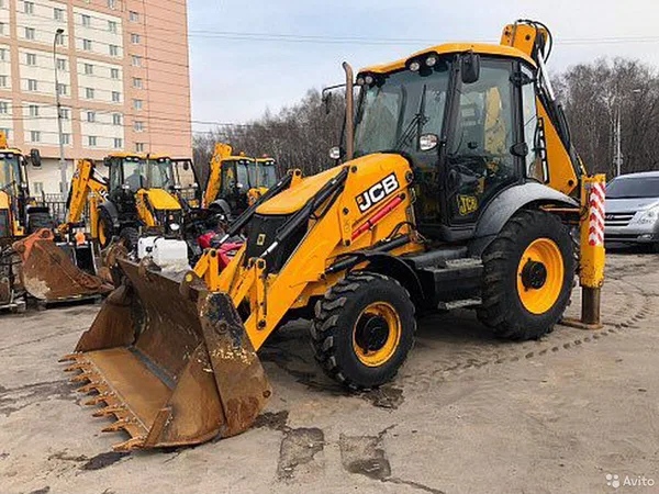 Аренда экскаватора погрузчика JCB 3CX