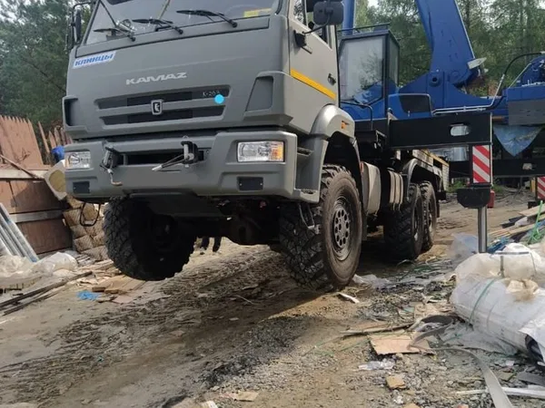 Аренда автокрана вездеход 25 тонн вылет стрелы 33