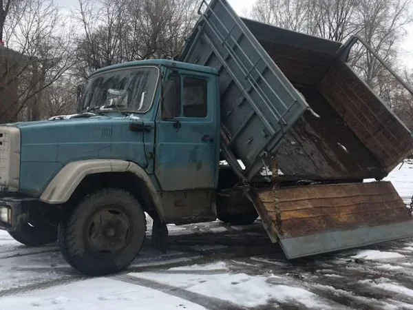 ЗИЛ самосвал 5тн. Сельхозник