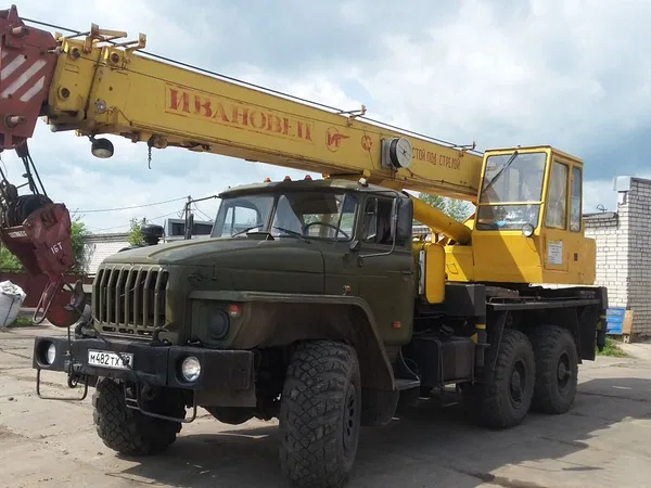 Услуги Автокрана Урал