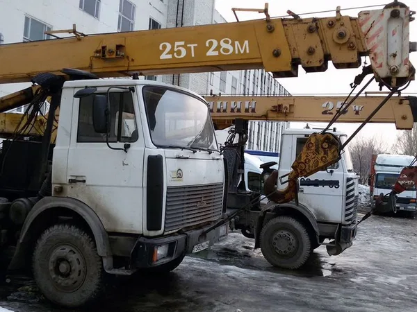 Кран 28метров Автокран 25т аренда услуга