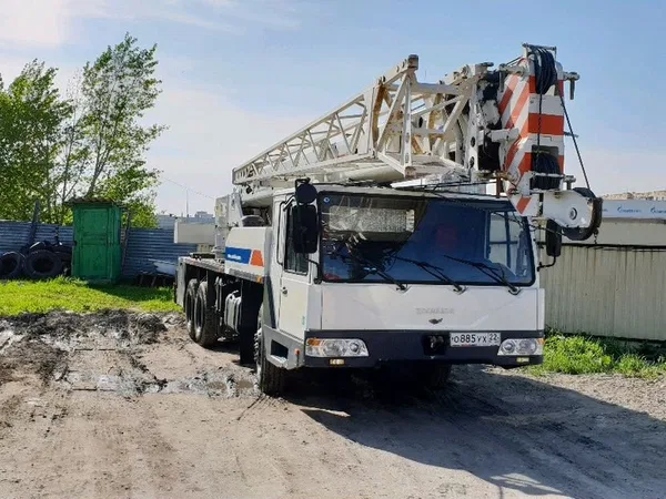 Услуги Аренда автокрана Zoomlion 49 м Кран 25 тонн