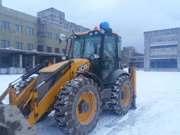 Аренда экскаватора погрузчика jcb