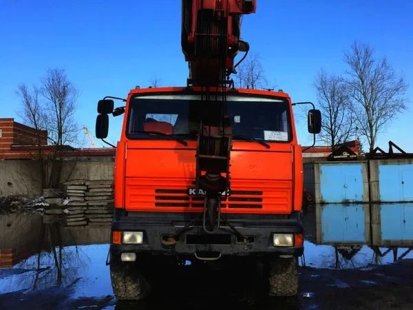 Автокран 25 тонн