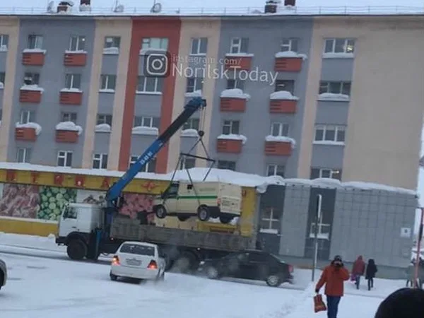 Эвакуатор, манипулятор, перевозка грузов по нпр
