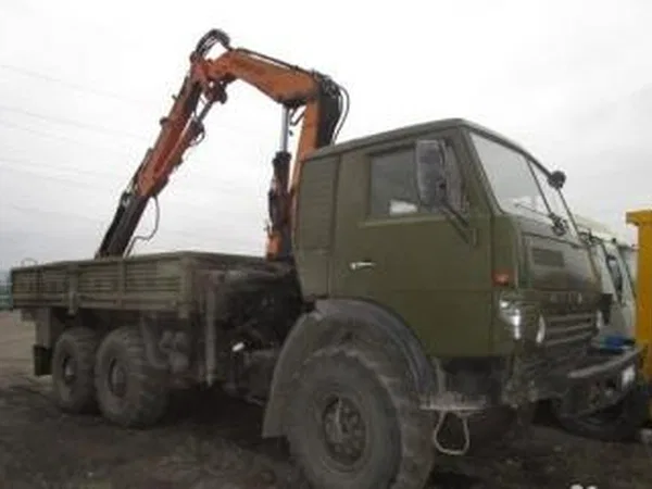 Бортовой грузовик с КМУ КамАЗ 43101