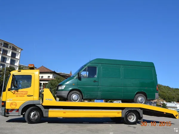 Эвакуатор Ялта Mercedes Atego