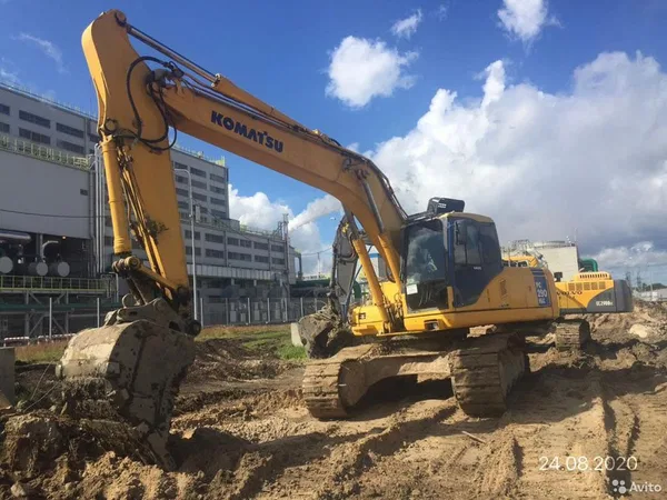Аренда гусеничного экскаватора 30 тонн