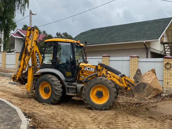 Экскаватор-погрузчик JCB 4CX