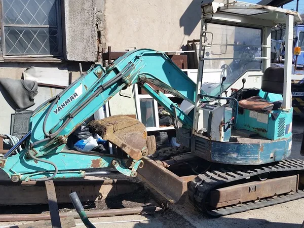 Услуги мини экскаватора 3 тонны