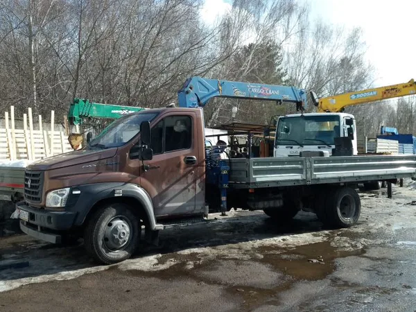 Услуги манипулятора 5тонн. Сам гружу сам вожу
