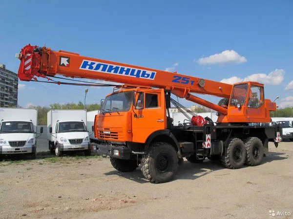 Аренда крана (авто,гусеничного) 25,30,50,70,100 тн