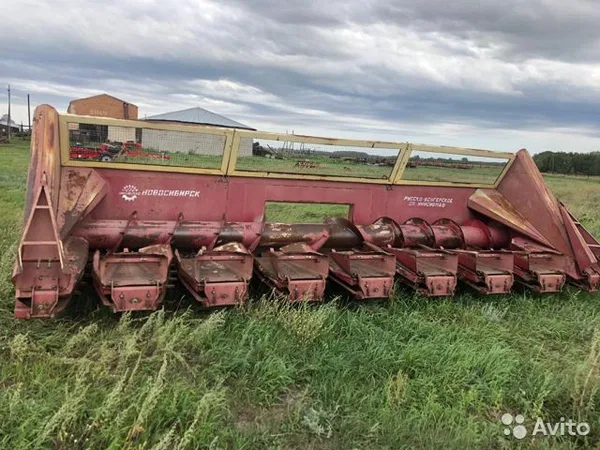 Жатка НАШ 873-05 для уборки подсолнечника