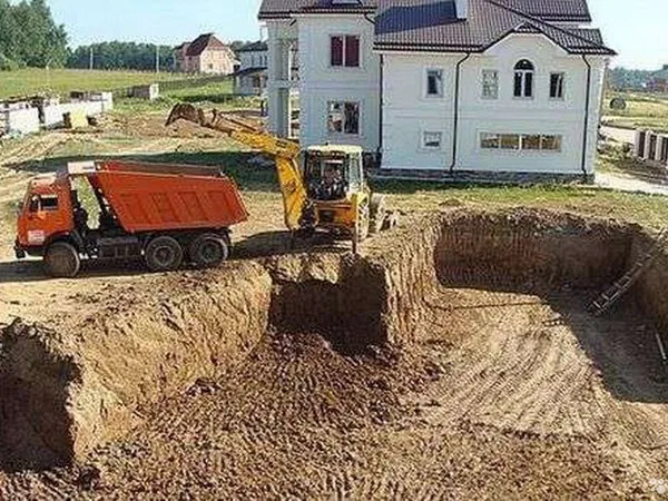 Улуги трактора, экскаватор погрузчик,кран,ямобур