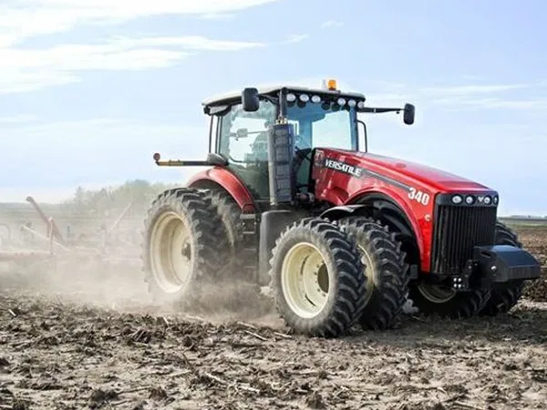 Трактор Versatile 340