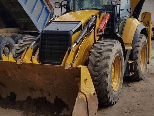 Аренда Экскаватора-погрузчика caterpillar