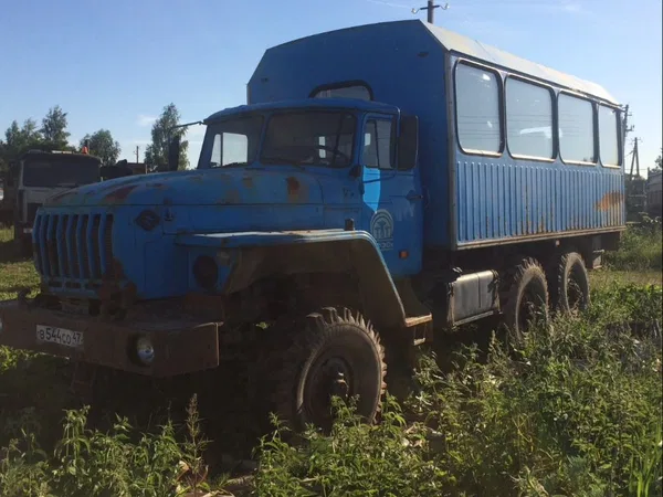 Автобус вахтовый урал