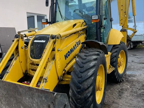 Аренда Экскаватор-погрузчик Komatsu WB93S-5E0
