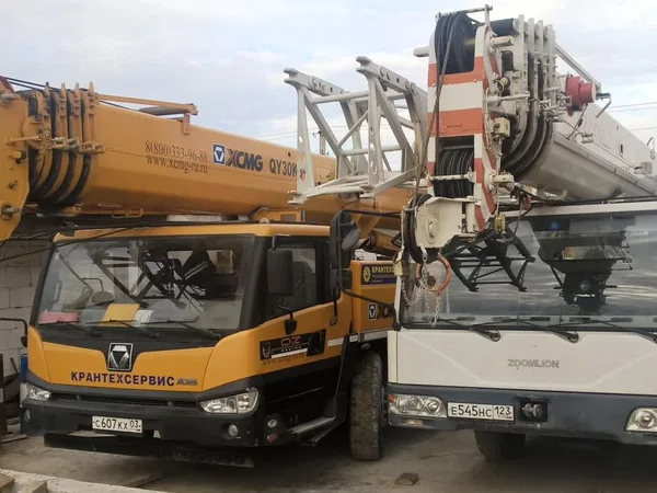 Услуги автокранов 25,30,50 тонн Китай стрела 40+ m