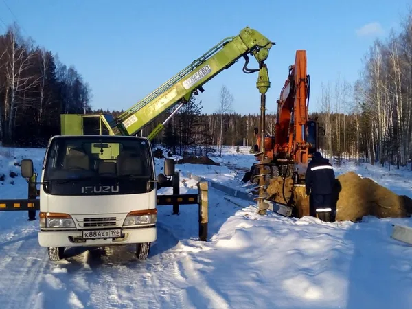 Аренда услуги ямобура, бурение до 7м