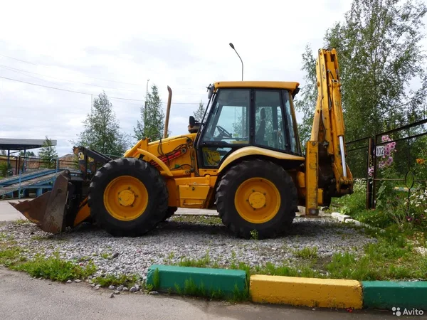 Услуги аренда Экскаватор Погрузчик JCB 4cx + узкий