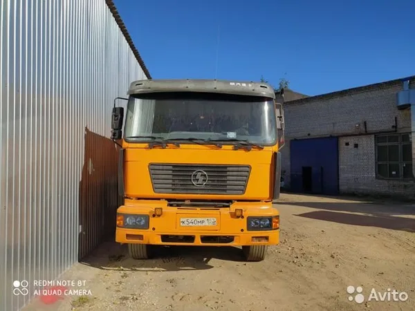 Самосвал SHACMAN (Shaanxi) F2000