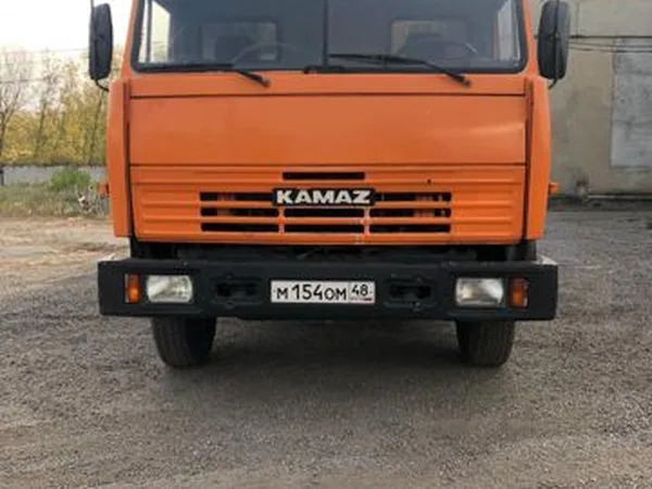 Самосвал КамАЗ