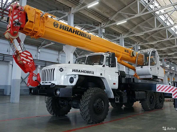 Услуги Аренда автокрана 31м. Вездеход