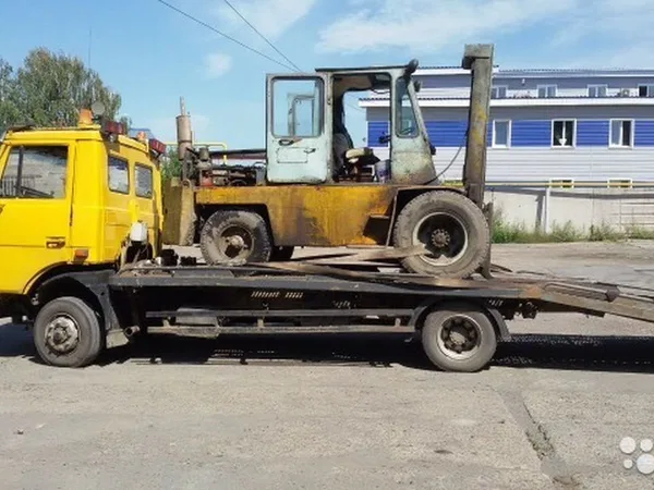 Эвакуатор - услуги перевозки автомобилей