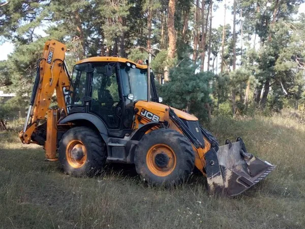 Услуги экскаватора погрузчика в Ямном