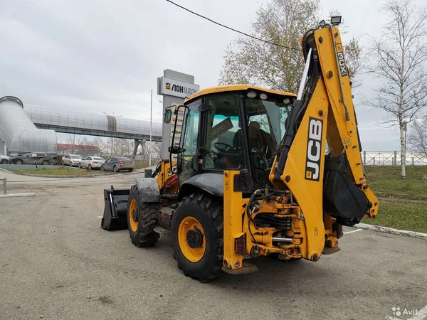 Услуги экскаватора JCB