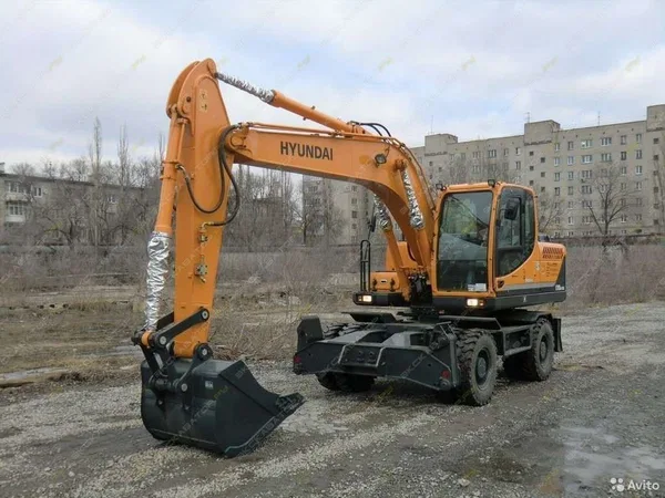 Услуги экскаватора Хундай 210 и jcb