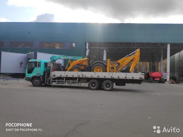 Бортовой грузовик с КМУ HINO Profia