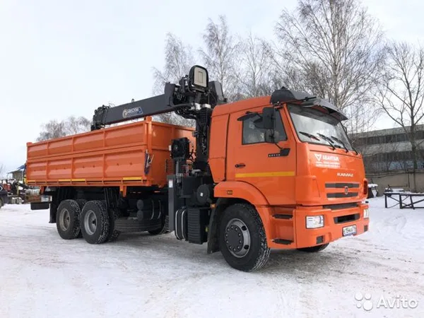 Бортовой грузовик с КМУ КамАЗ 65115