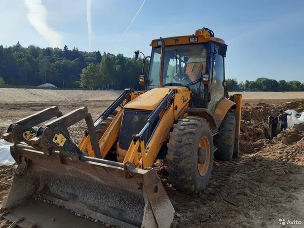 Аренда экскаватора погрузчика JCB в Назарьево