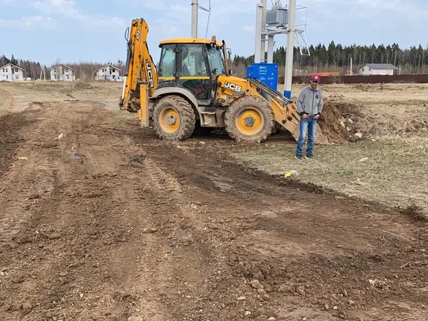 Аренда экскаватора-погрузчика JCB 4CX гидромолот